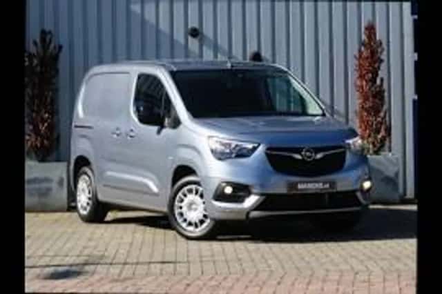 Opel Combo (2024) thumbnail 1