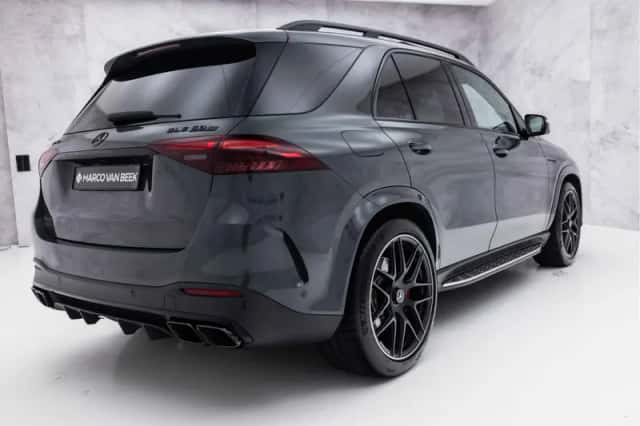 Mercedes-Benz GLE (2025) thumbnail 2