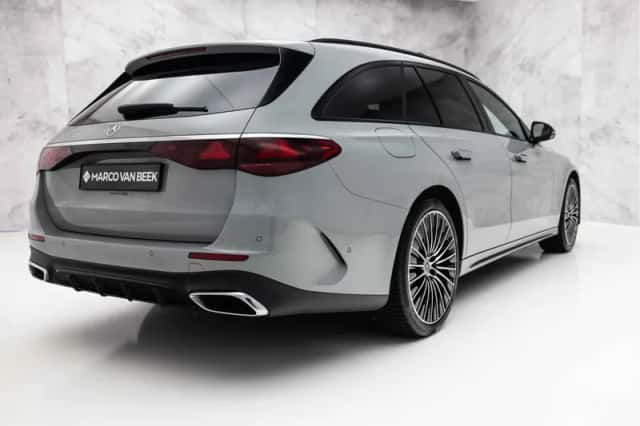 Mercedes-Benz E-Klasse (2024) thumbnail 2