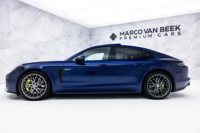 Porsche Panamera (2021) thumbnail 5