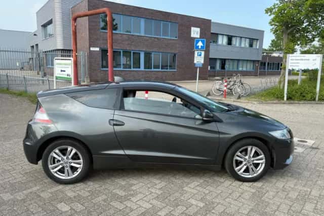 Honda CR-Z (2011) thumbnail 5