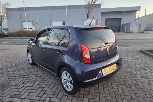 SEAT Mii (2016) thumbnail 6
