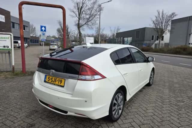 Honda Insight (2013) thumbnail 6
