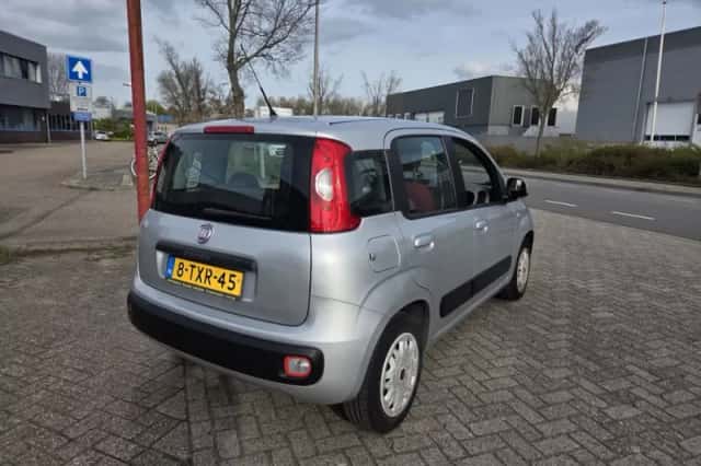 Fiat Panda (2014) thumbnail 4