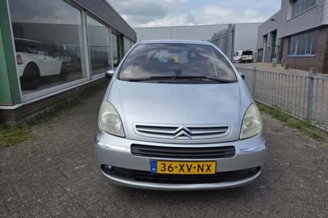 Citroën Xsara Picasso (2007) thumbnail 2