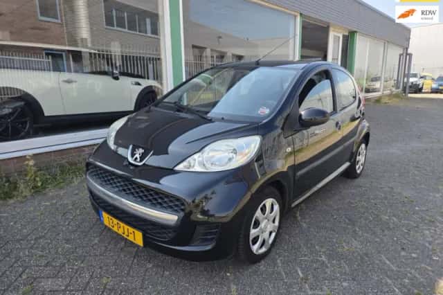 Peugeot 107 (2011) thumbnail 1