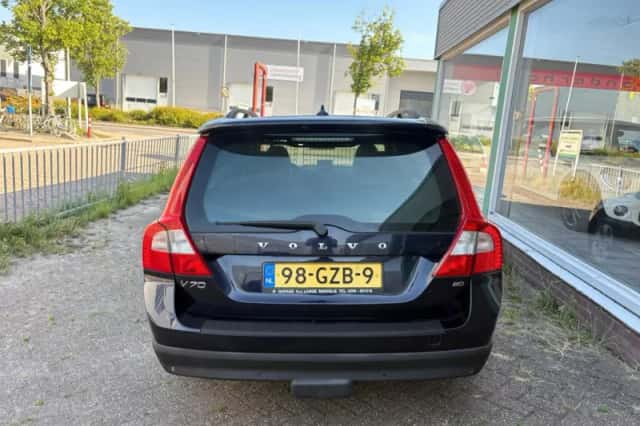 Volvo V70 (2008) thumbnail 4