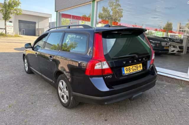Volvo V70 (2008) thumbnail 5