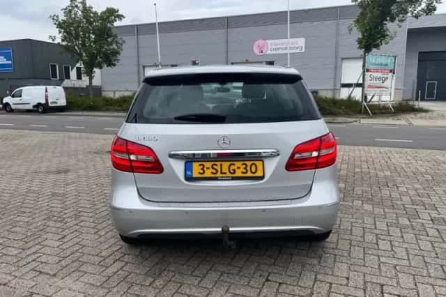 Mercedes-Benz B-Klasse (2013) thumbnail 4