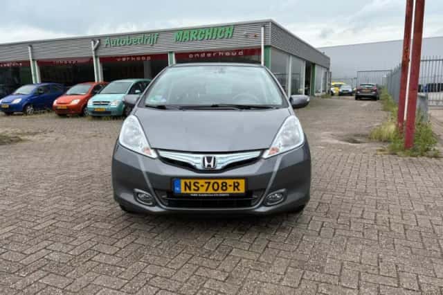 Honda Jazz (2013) thumbnail 2