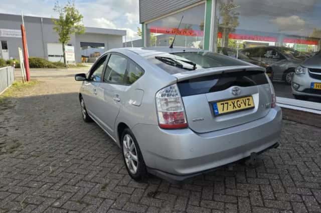 Toyota Prius (2007) thumbnail 6