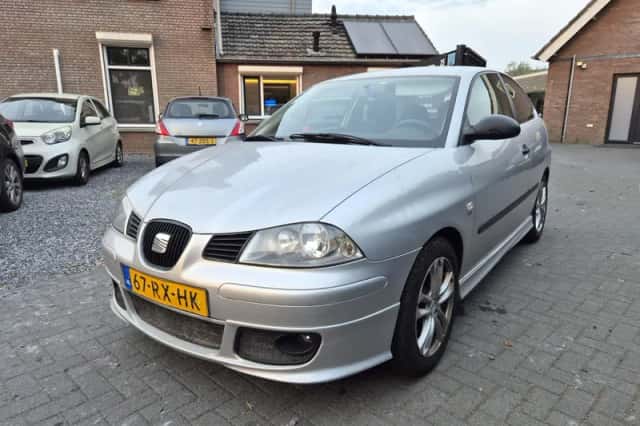 SEAT Ibiza (2005) thumbnail 1