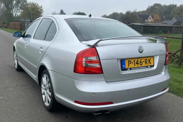 Škoda Octavia (2006) thumbnail 4