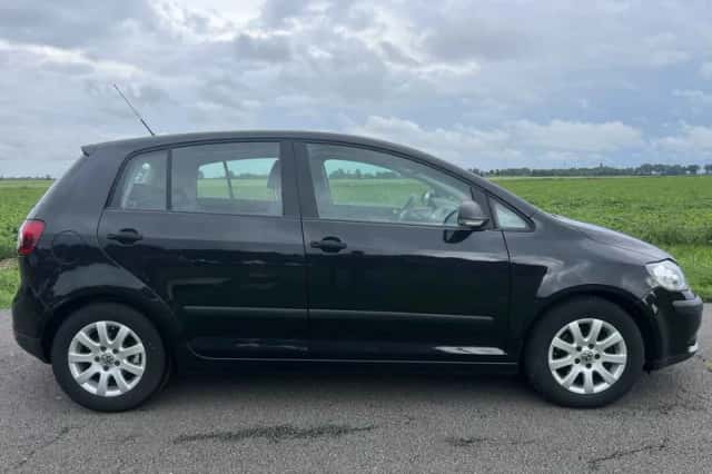 Volkswagen Golf Plus (2008) thumbnail 2