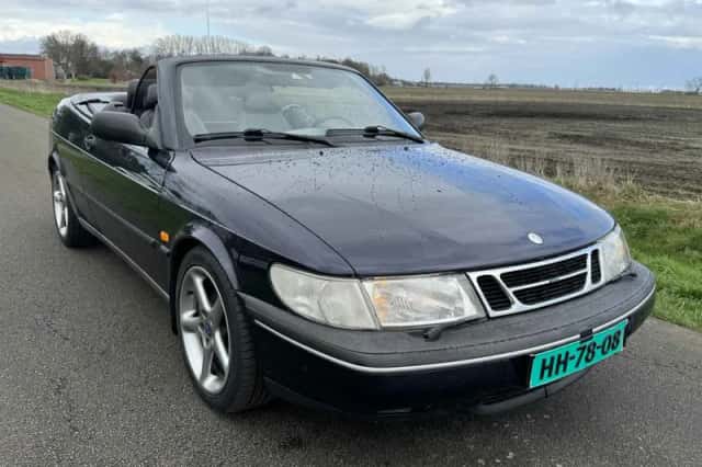 Saab 900 (1997) thumbnail 1