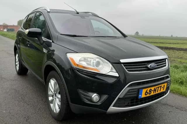 Ford Kuga (2009) thumbnail 1