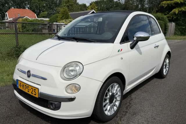 Fiat 500C (2011) thumbnail 1