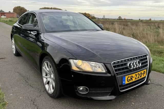 Audi A5 (2010) thumbnail 1
