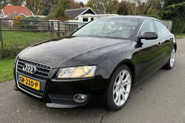 Audi A5 (2010) thumbnail 6