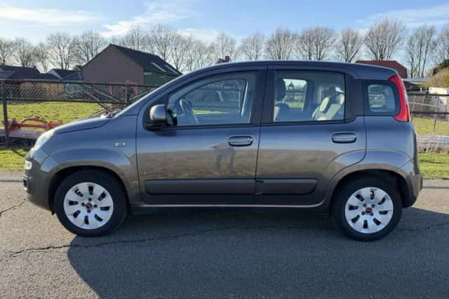 Fiat Panda (2016) thumbnail 5