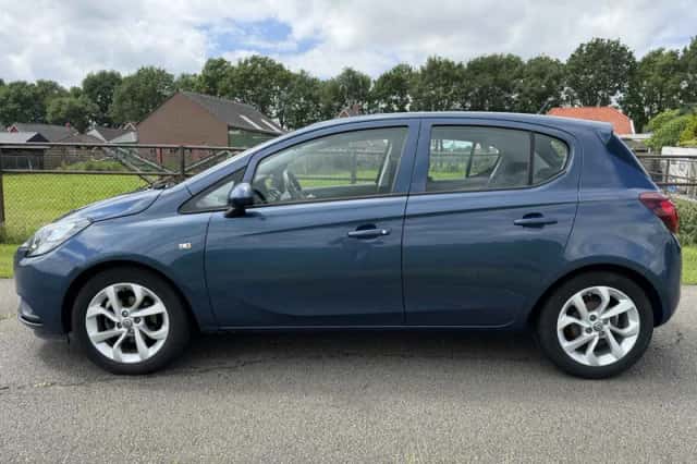 Opel Corsa (2015) thumbnail 2