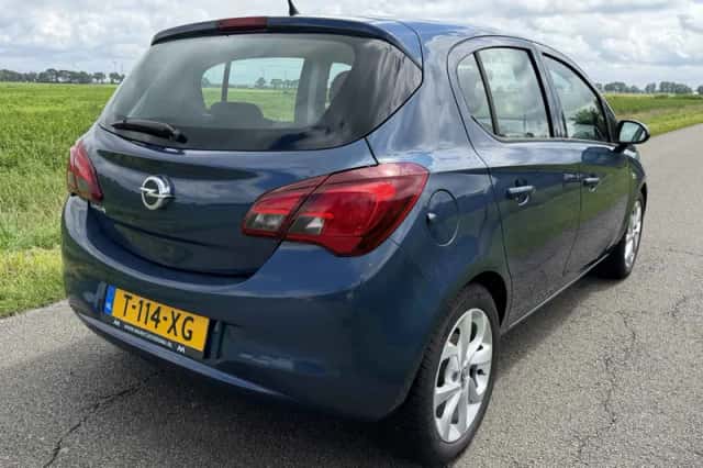 Opel Corsa (2015) thumbnail 4