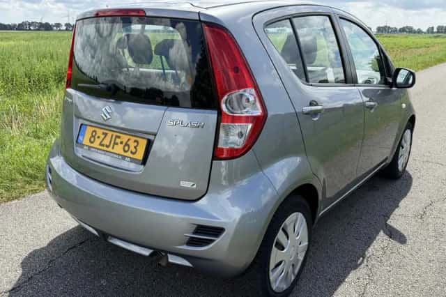 Suzuki Splash (2015) thumbnail 4