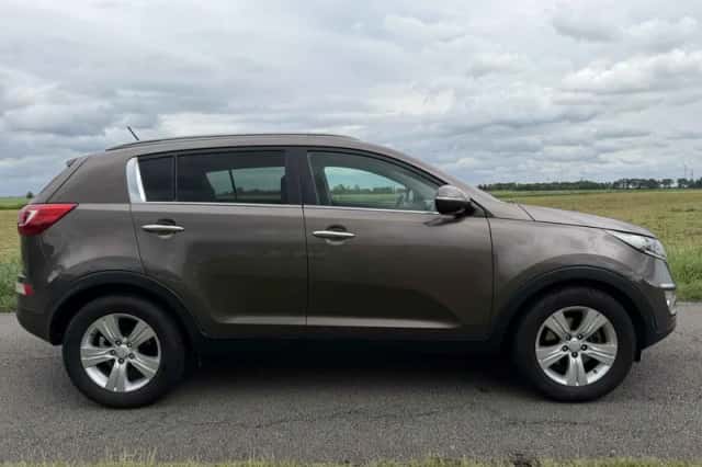 Kia Sportage (2013) thumbnail 5