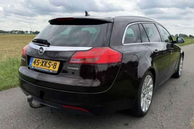 Opel Insignia (2012) thumbnail 4