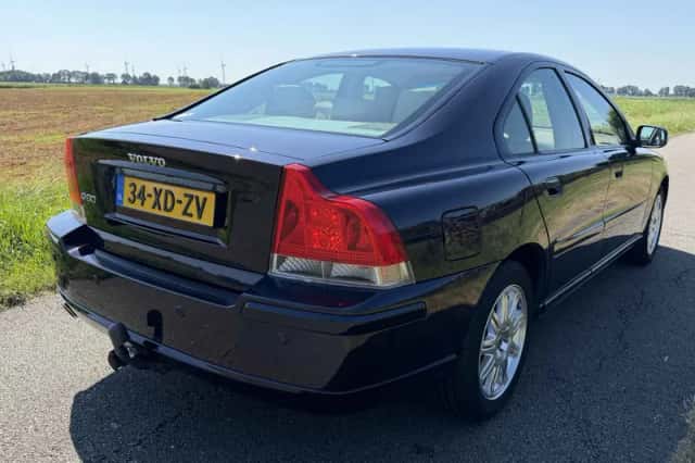 Volvo S60 (2007) thumbnail 4
