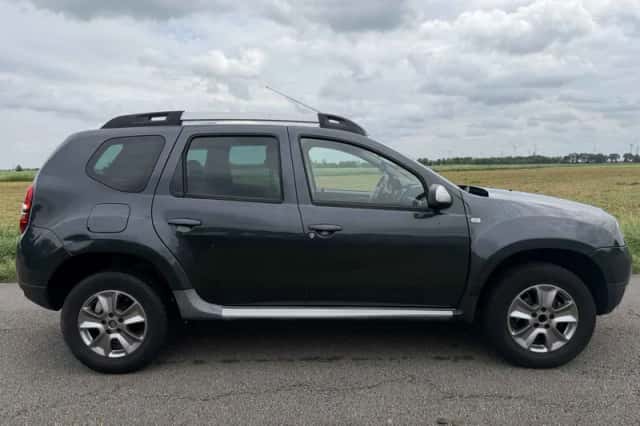 Dacia Duster (2014) thumbnail 5