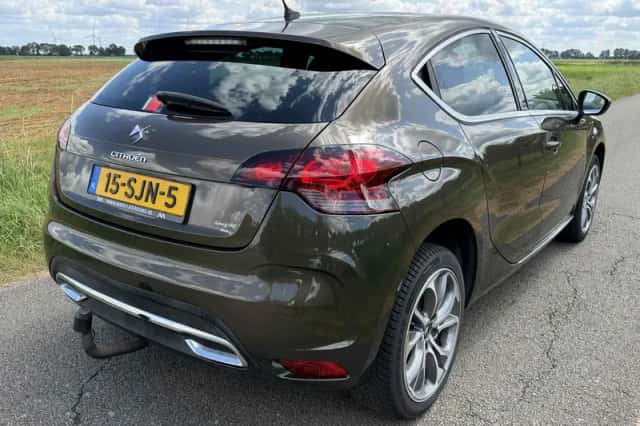 Citroën DS4 (2011) thumbnail 4