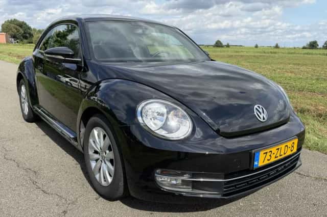 Volkswagen Beetle (2013) thumbnail 6
