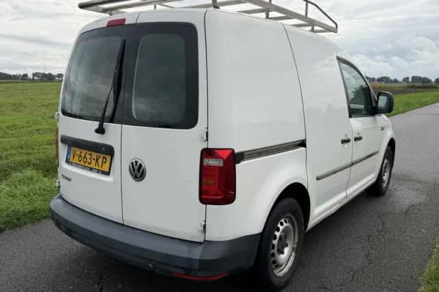 Volkswagen Caddy (2018) thumbnail 4