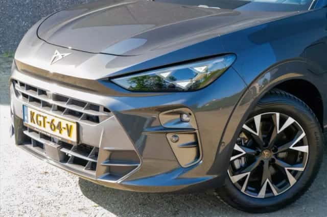 CUPRA Terramar (2025) thumbnail 2