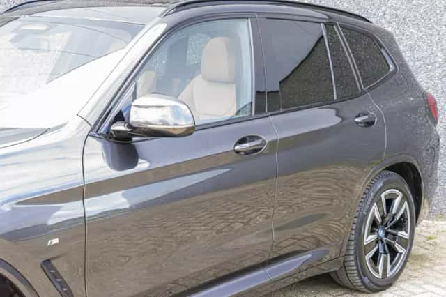 BMW iX3 (2022) thumbnail 5