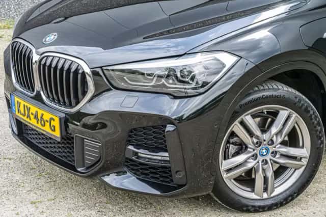BMW X1 (2022) thumbnail 2
