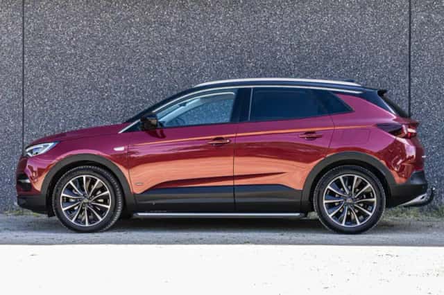 Opel Grandland (2020) thumbnail 4