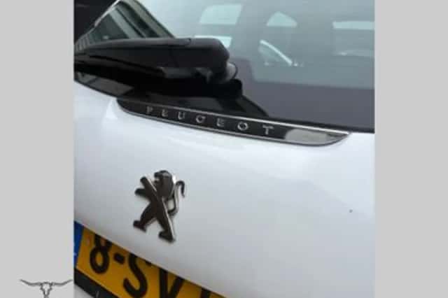 Peugeot 208 (2013) thumbnail 6