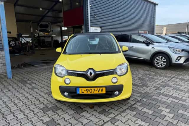 Renault Twingo (2014) thumbnail 2