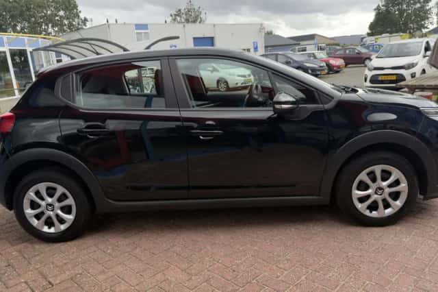 Citroën C3 (2021) thumbnail 4