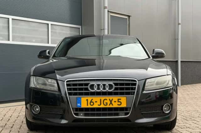 Audi A5 (2009) thumbnail 4