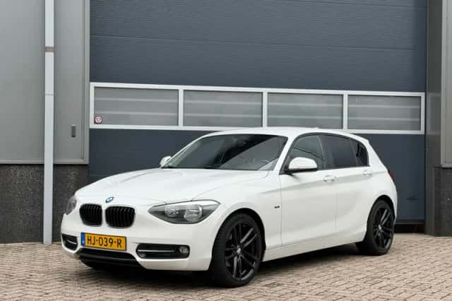 BMW 1-Serie (2015) thumbnail 1