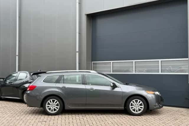 Honda Accord (2011) thumbnail 6