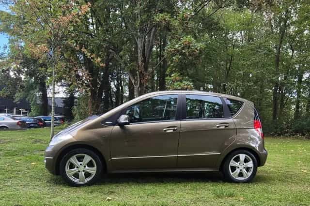 Mercedes-Benz A-Klasse (2011) thumbnail 2