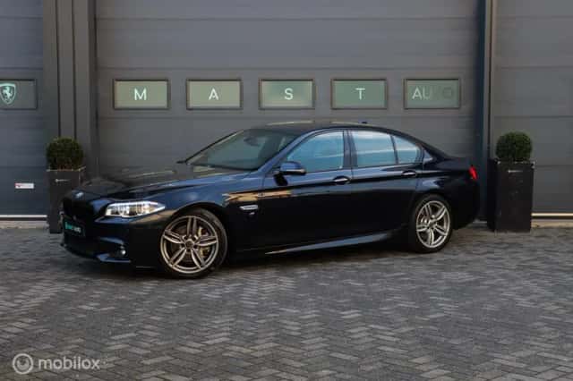 BMW 5-Serie (2016) thumbnail 1