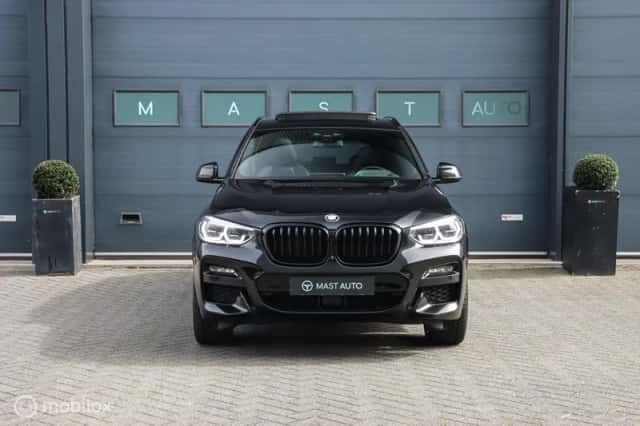 BMW X3 (2021) thumbnail 2