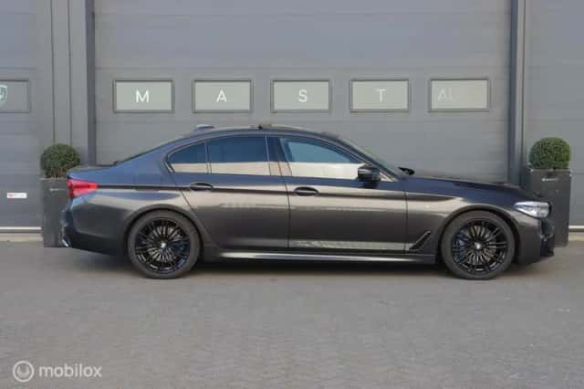 BMW 5-Serie (2017) thumbnail 5