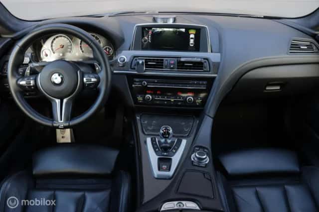 BMW M6 (2013) thumbnail 3