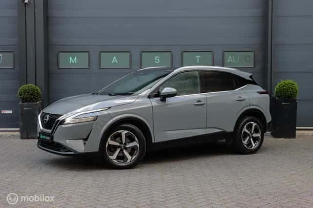 Nissan Qashqai (2024) thumbnail 1